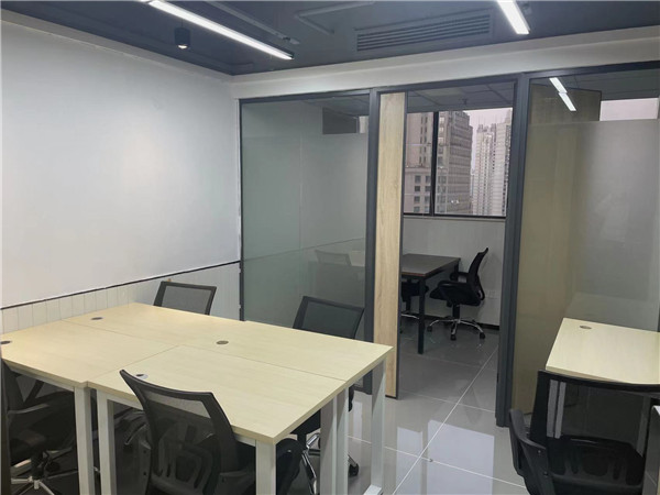 打浦桥日月光中心联合办公室10人间